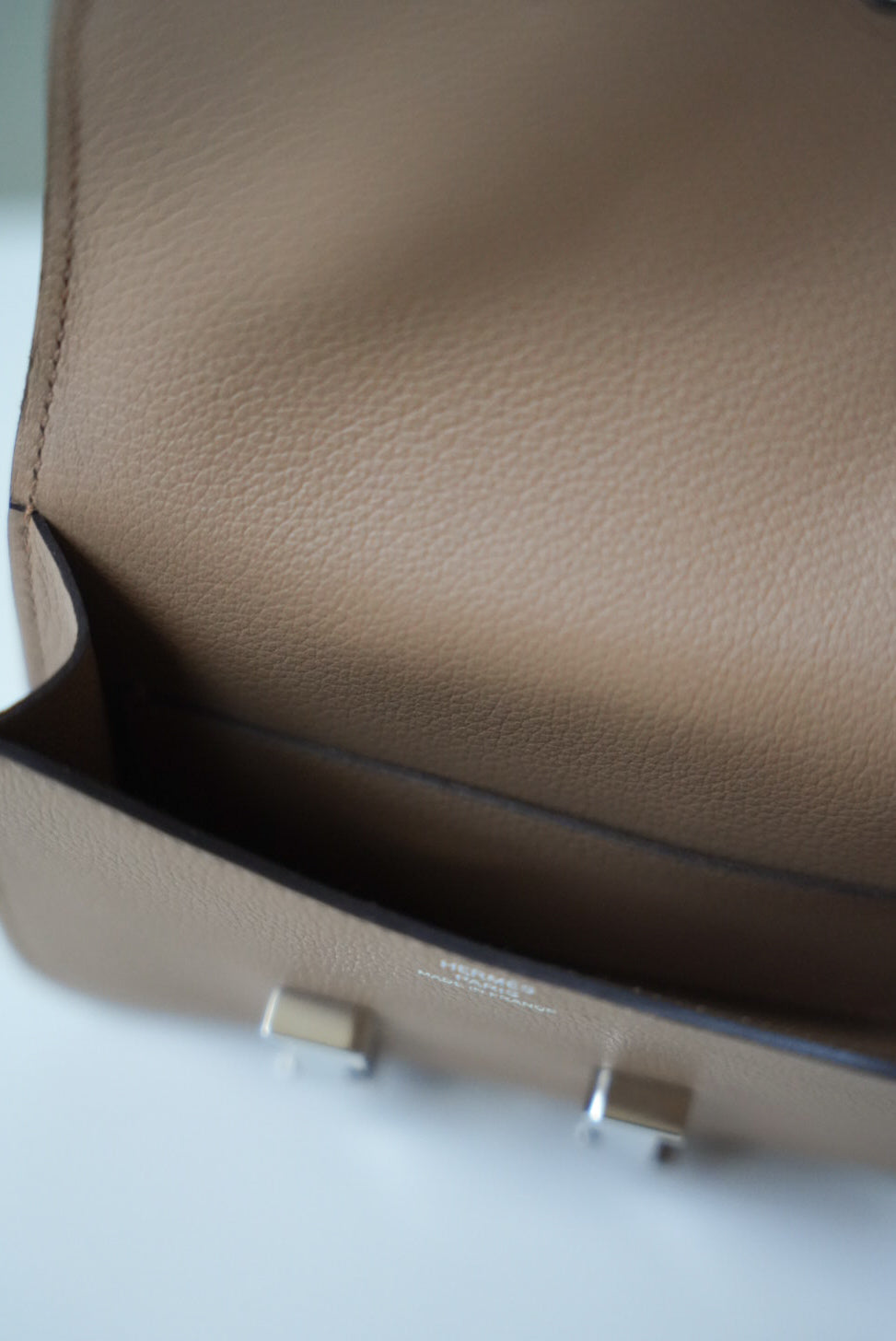 Hermès Constance Wallet