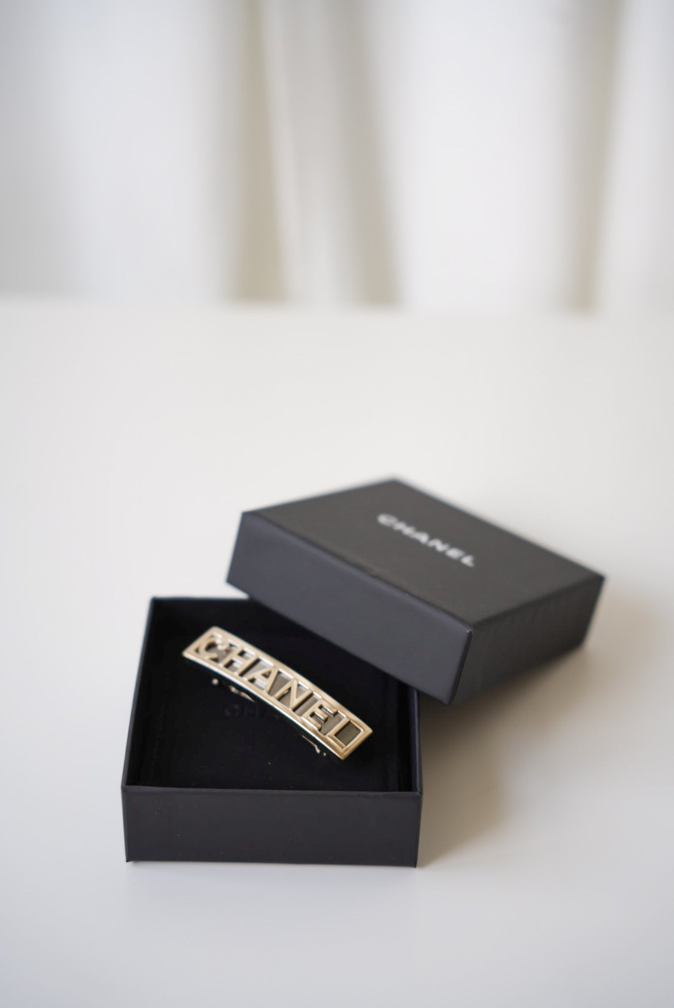 Chanel hairclip