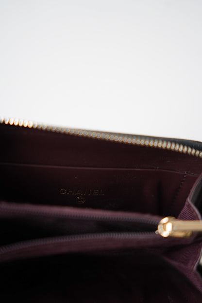 Chanel Wallet with zipper pocket