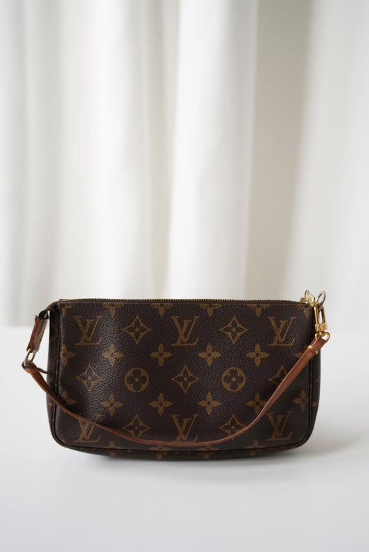 Louis Vuitton Pochette Accessoires